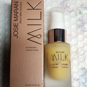 Josie Maran Micro milk activator NIB